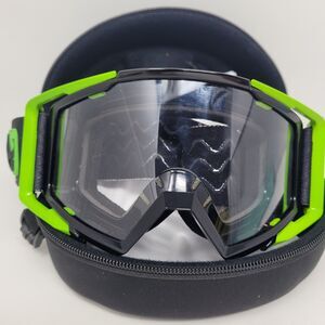 DEMON UNITED Goggles & Case lens ski snowboard phantom podium BMX Motocross